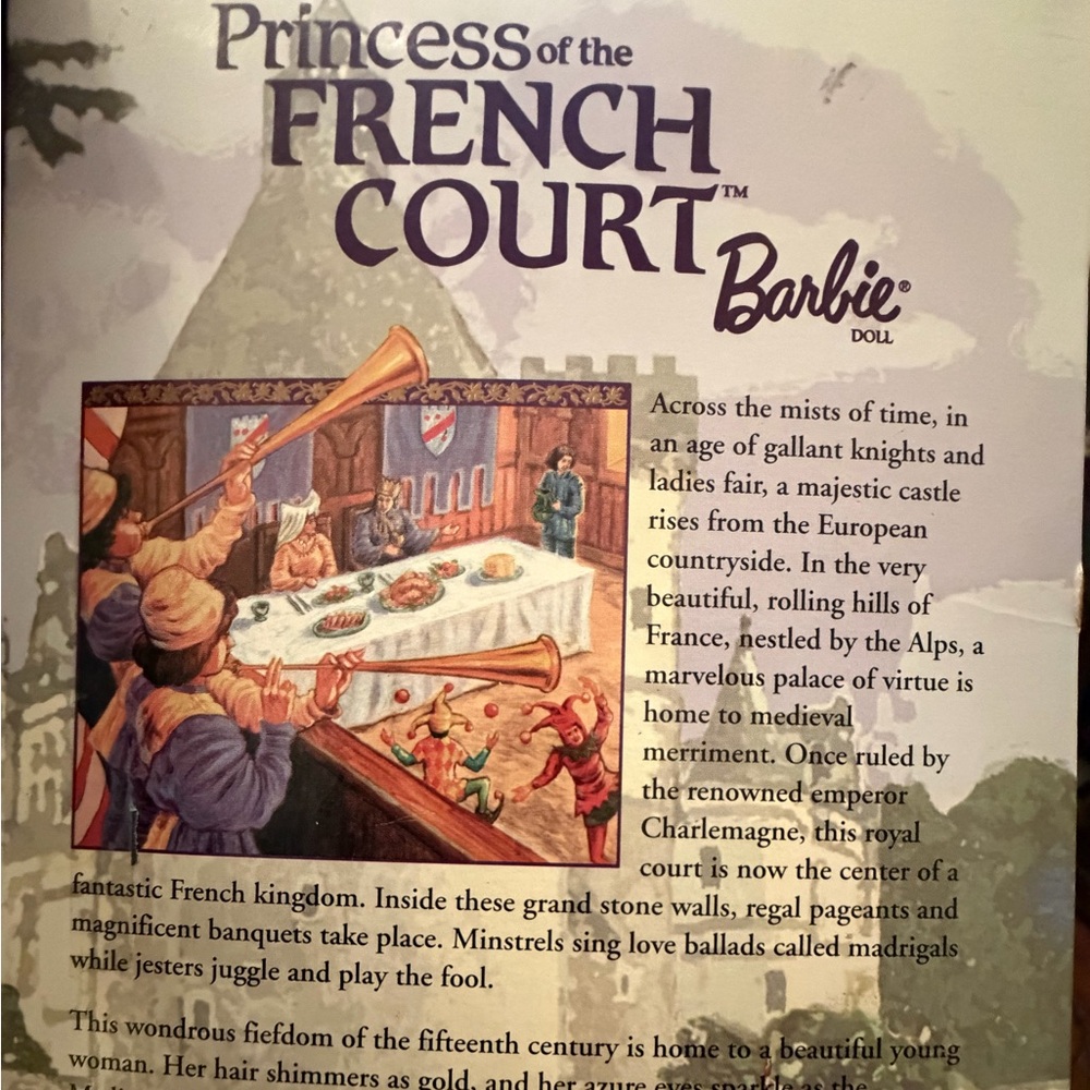 Princess of the French Court Barbie - Picture 3 of 3